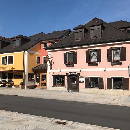Gasthof Metzgerwirt Regenstauf Exterior photo